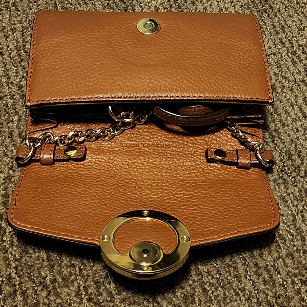 Michael Kors Jet Set Travel Phone Crossbody Bag - Picture 2 of 5